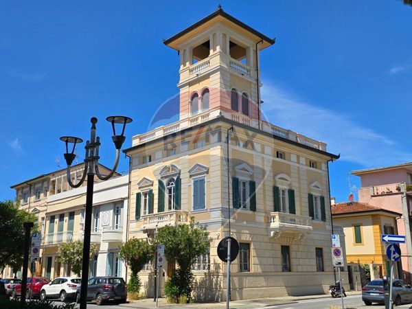Villa singola Centro Mare, Viareggio, LU Vendita