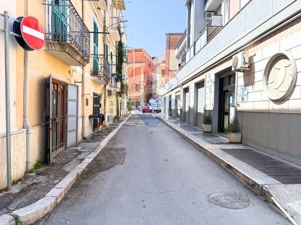Ufficio Centro storico, Foggia, FG Vendita