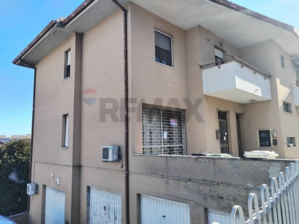 Ufficio Baraccola, Ancona, AN Affitto