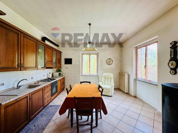 Casa Semindipendente Rocchetta, Cairo Montenotte, SV Vendita - Foto 2