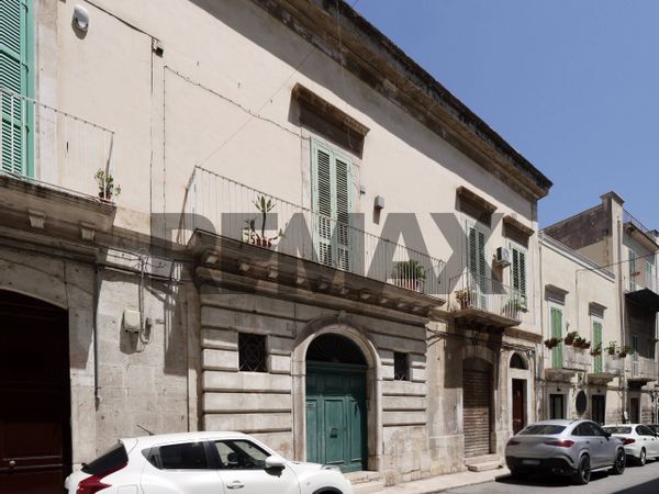 Casa Indipendente Molfetta, BA Vendita