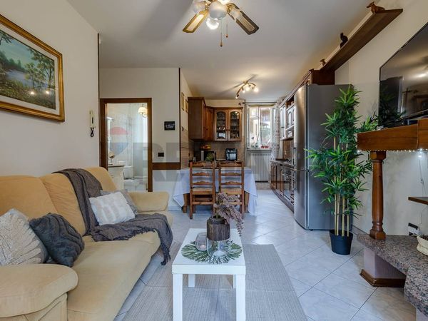 Porzione di casa Cuveglio, VA Vendita