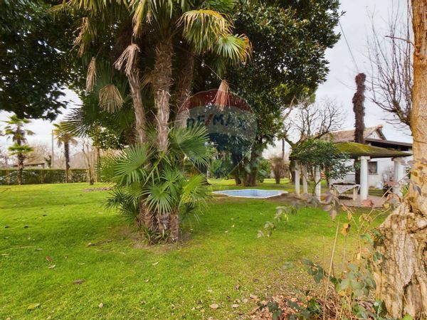 Villa singola Cava Manara, PV Vendita