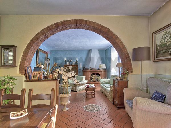 Casa Semindipendente Matassino, Figline e Incisa Valdarno, FI Vendita