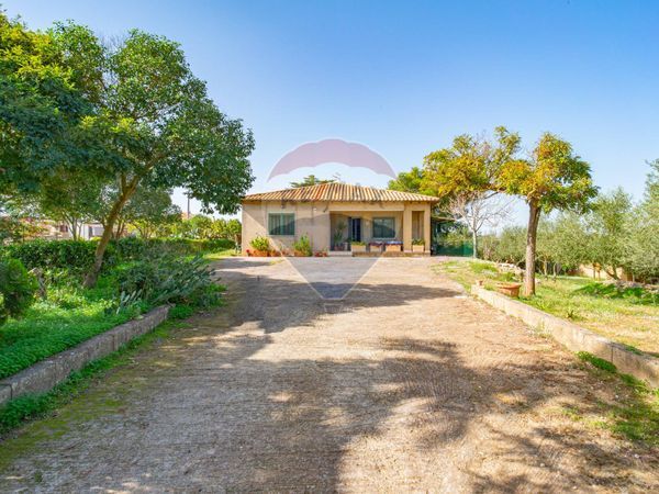 Villa singola Caltagirone, CT Vendita