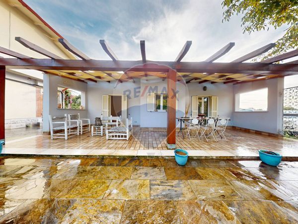 Villa singola Marina di Massa, Massa, MS Vendita