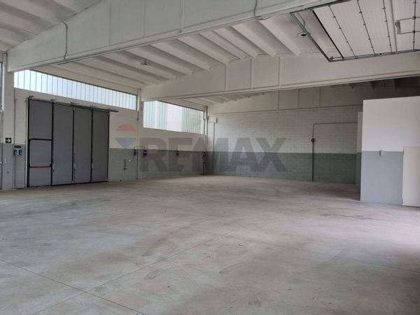 Capannone Industriale Busnago, MB Affitto