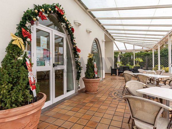 Locale Commerciale Inverigo, CO Vendita