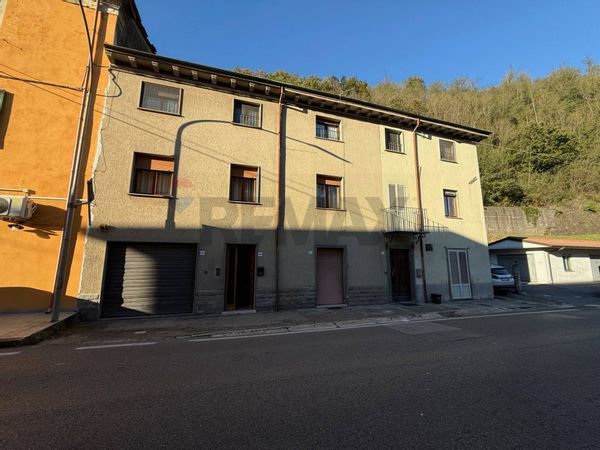 Casa Semindipendente Calavorno, Coreglia Antelminelli, LU Vendita