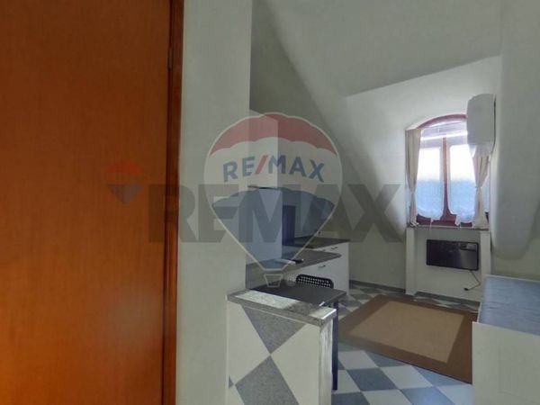 Attico/Mansarda Vanchiglia, Torino, TO Affitto - Foto 2