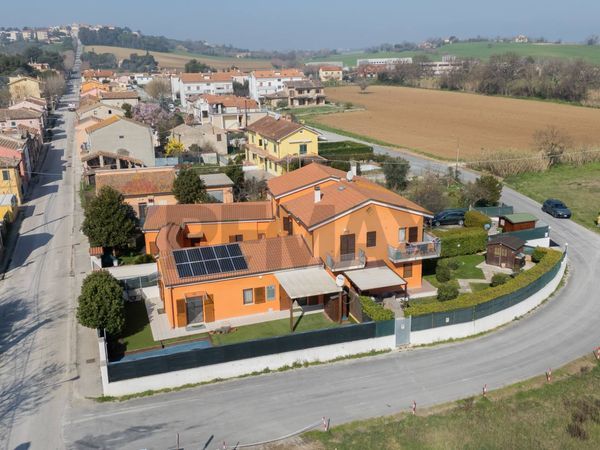 Appartamento Montemarciano, AN Vendita