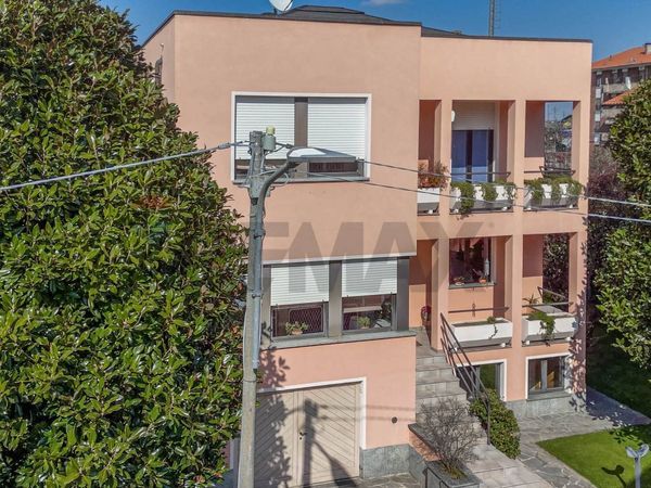 Villa singola Santhià, VC Vendita