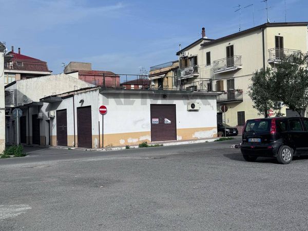 Locale Commerciale Corigliano-Rossano, CS Vendita
