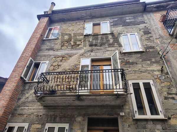 Casa Indipendente Cesarò, ME Vendita