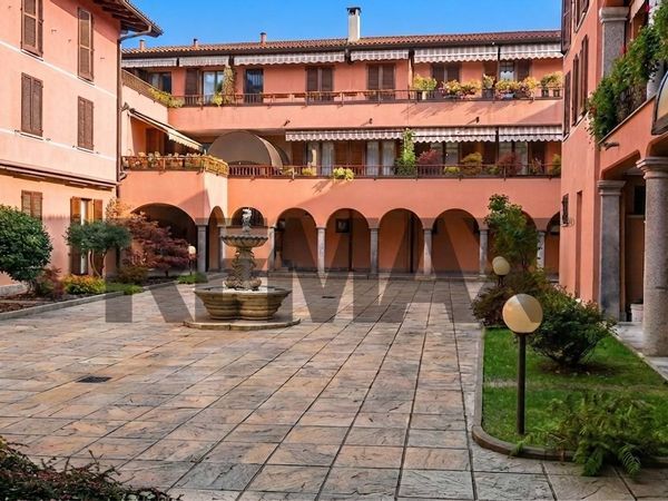 Appartamento Gavirate, VA Vendita