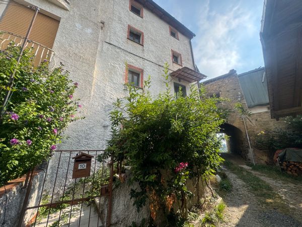 Casa Semindipendente Pallare, SV Vendita