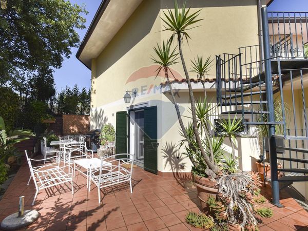 Villa singola Zafferana Etnea, CT Vendita