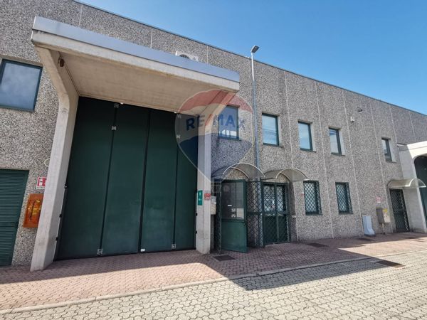 Capannone Industriale Sacconago, Busto Arsizio, VA Affitto