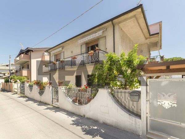 Casa Semindipendente Montesilvano, PE Vendita