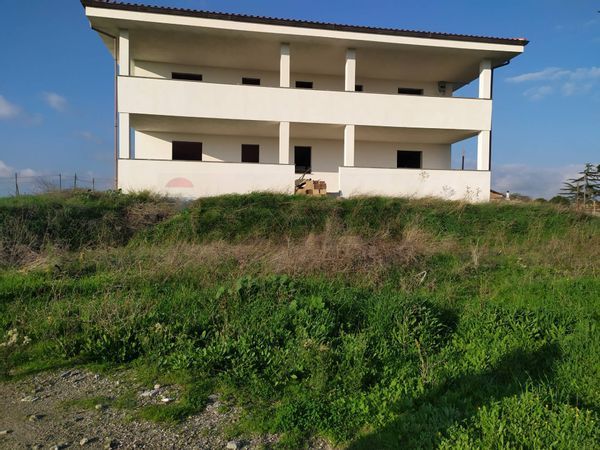 Casa Indipendente Fossignano, Aprilia, LT Vendita - Foto 3