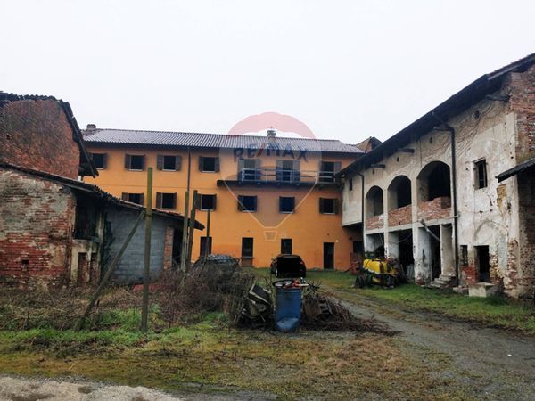 Cascina/Casale Cavagliano, Bellinzago Novarese, NO Vendita