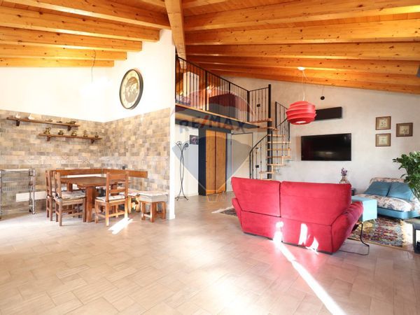 Appartamento Almenno San Bartolomeo, BG Vendita