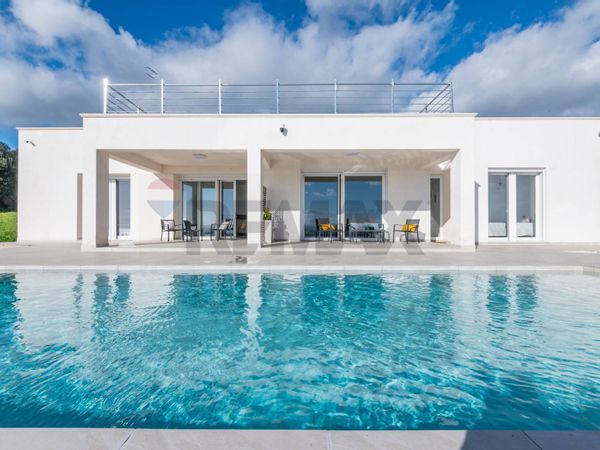 Villa singola Avola, SR Vendita