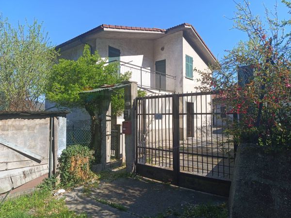 Casa Indipendente Cairo Montenotte, SV Vendita
