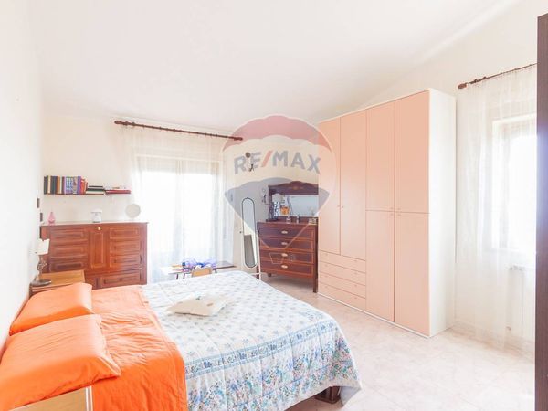 Appartamento Ragalna, CT Vendita