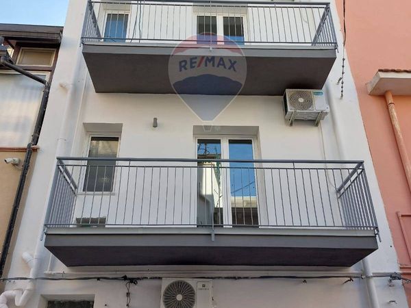 Casa Indipendente Terrasini, PA Vendita