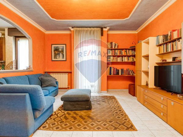 Appartamento Ronchi, Gallarate, VA Vendita