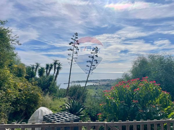 Casa Indipendente Mastrissa, Taormina, ME Vendita