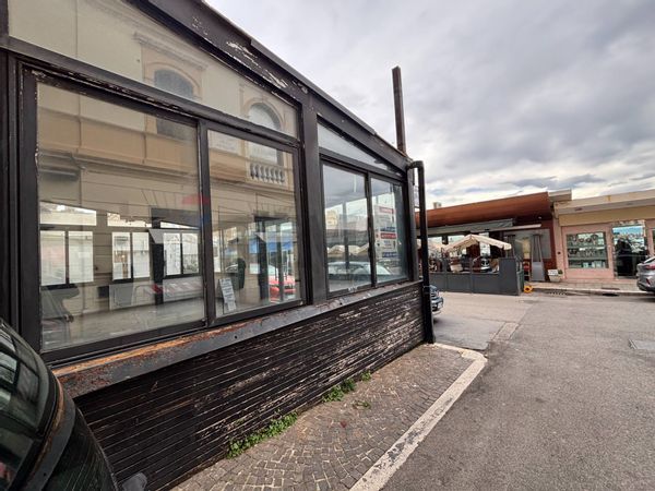 Ristorante Porto Riviere, Anzio, RM Affitto