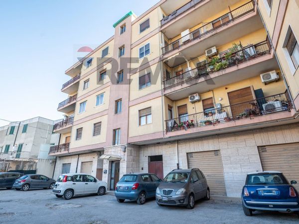 Appartamento Floridia, SR Vendita