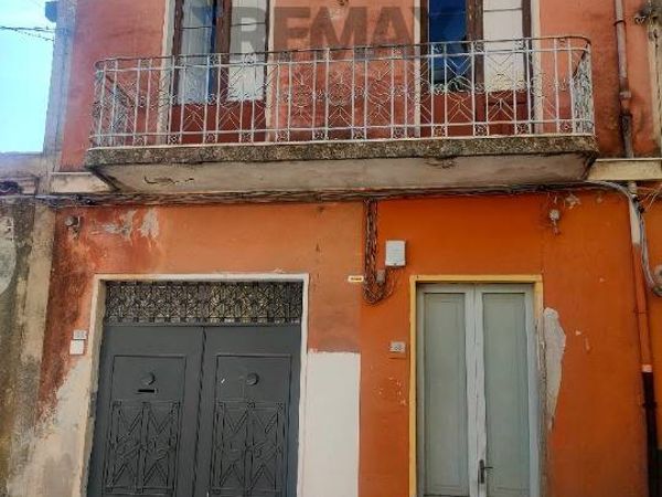 Casa Indipendente Calatabiano, CT Vendita