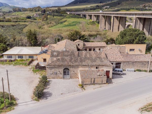 Stabile/Palazzo Calatafimi-Segesta, TP Vendita