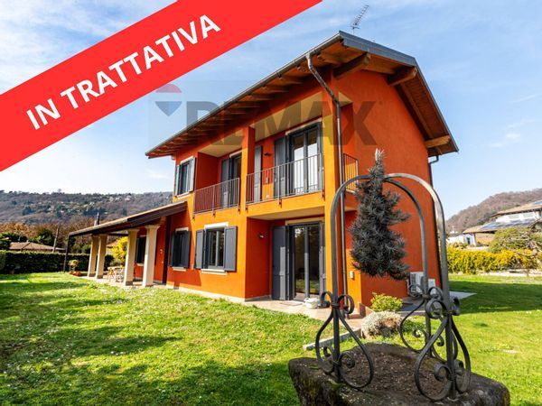 Villa singola Lesa, NO Vendita