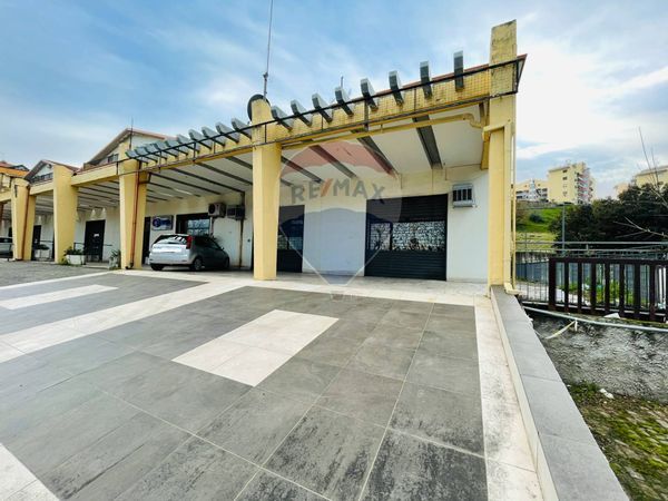 Locale Commerciale Corigliano Calabro Stazione, Corigliano-Rossano, CS Affitto