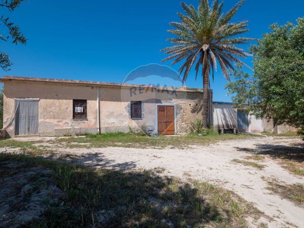 Cascina/Casale Noto, SR Vendita