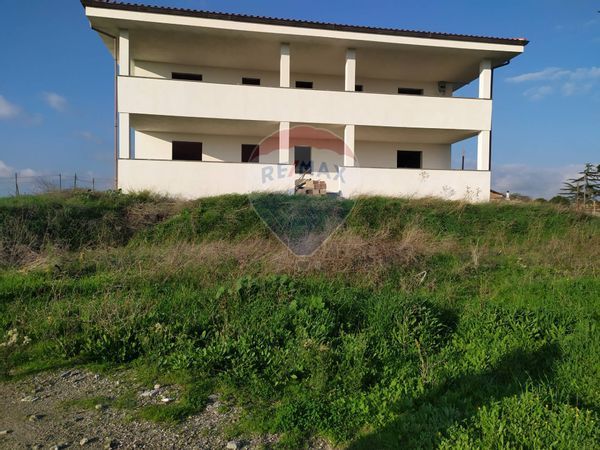 Casa Indipendente Fossignano, Aprilia, LT Vendita - Foto 3