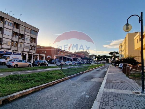 Appartamento Centro, Sabaudia, LT Vendita - Foto 2
