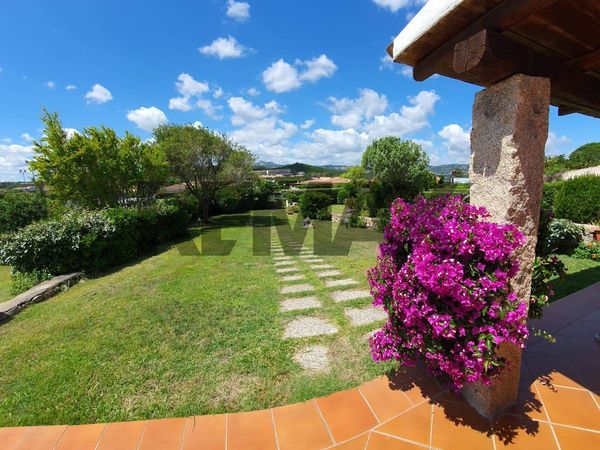 Villa singola Baja Sardinia, Arzachena, SS Vendita