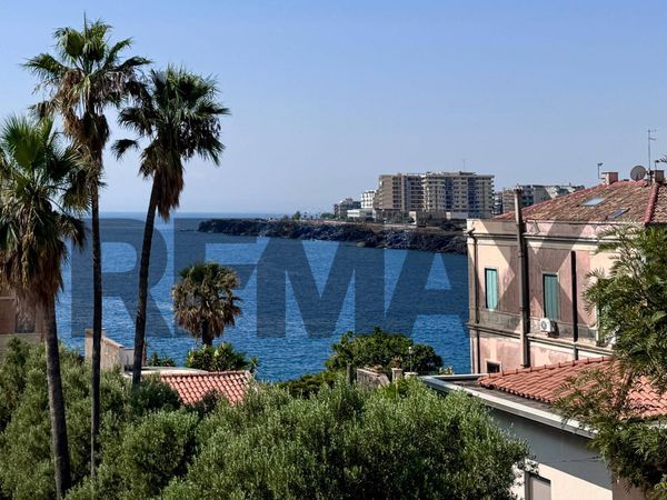 Porzione di villa Zona di prestigio, Catania, CT Vendita