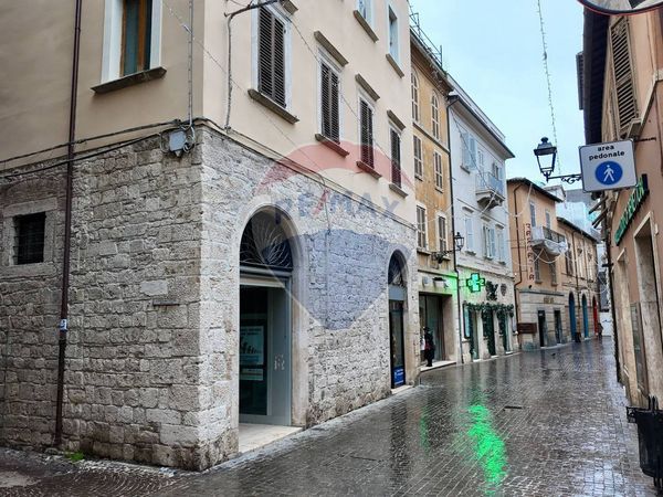 Ufficio Centro Storico, Ascoli Piceno, AP Vendita - Foto 2
