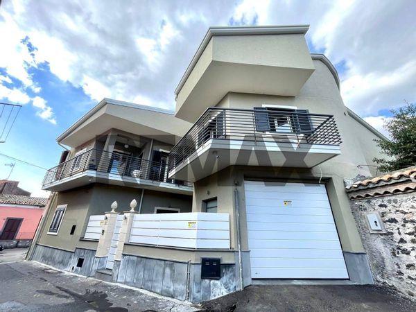 Casa Indipendente Tremestieri Etneo, CT Vendita