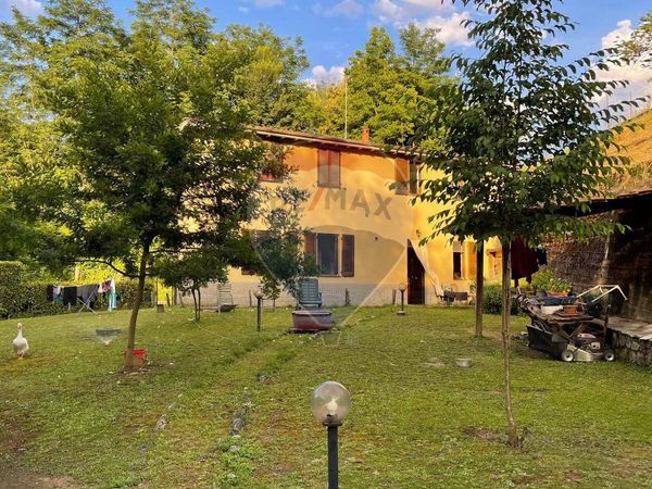 Villa o villino San Pietro in Campo, Barga, LU Vendita