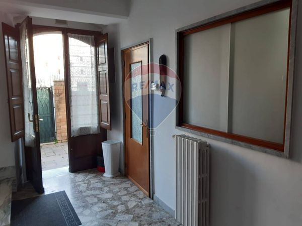 Casa Indipendente Monteleone di Puglia, FG Vendita