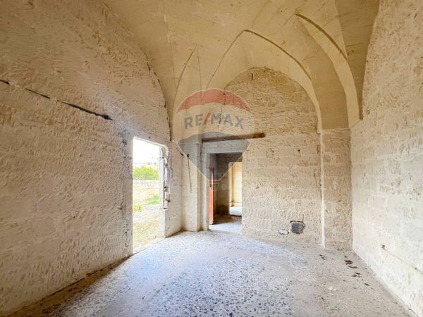 Rustico San Pancrazio Salentino, BR Vendita