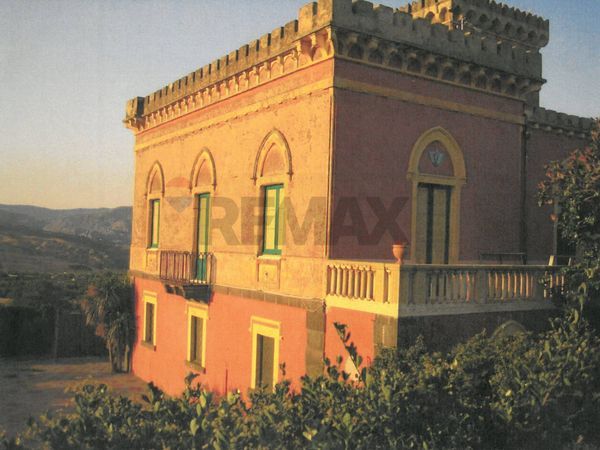 Castello Montelaguardia, Randazzo, CT Vendita