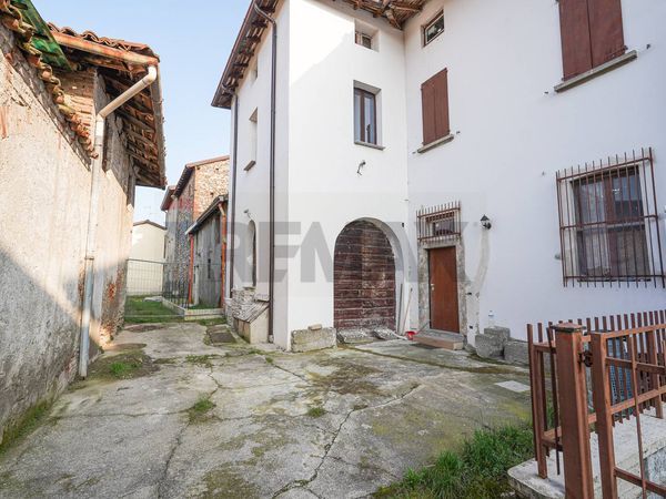 Porzione di casa Bottanuco, BG Vendita